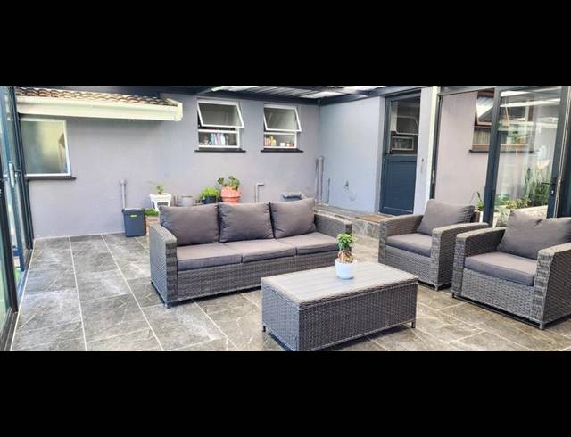 3 BEDROOM HOUSE FOR SALE IN GLENHAVEN